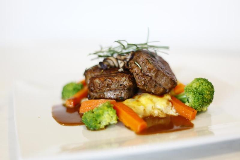 هتل The Oracle  & Residences