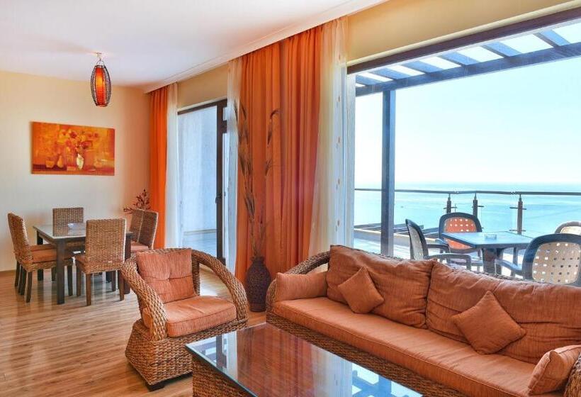 Отель Topola Skies Resort & Aquapark