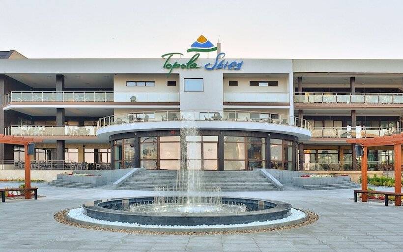 Отель Topola Skies Resort & Aquapark