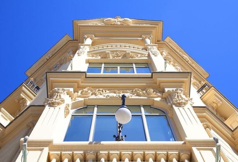 Urso Hotel & Spa, A Small Luxury Hotel Of The World