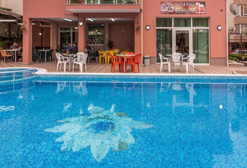 Family Hotel Venera