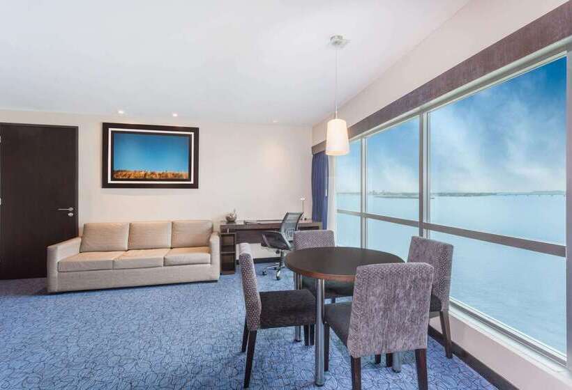 בית מלון כפרי Wyndham Guayaquil, Puerto Santa Ana