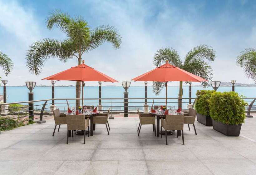 בית מלון כפרי Wyndham Guayaquil, Puerto Santa Ana