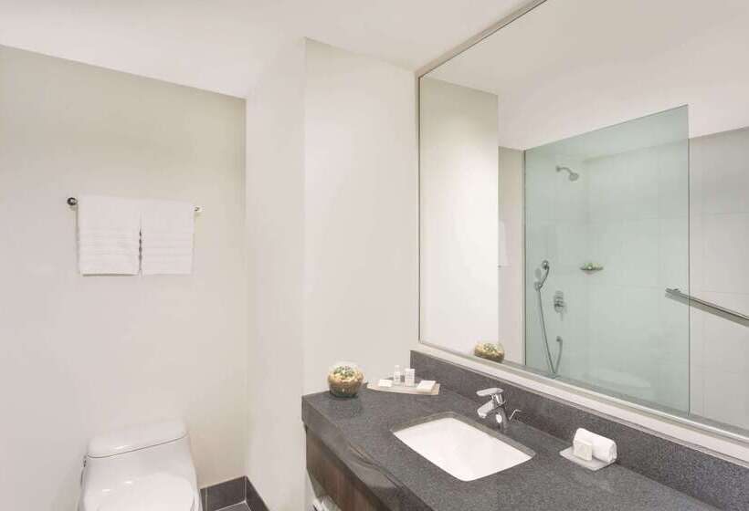 בית מלון כפרי Wyndham Guayaquil, Puerto Santa Ana