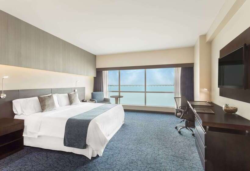 בית מלון כפרי Wyndham Guayaquil, Puerto Santa Ana