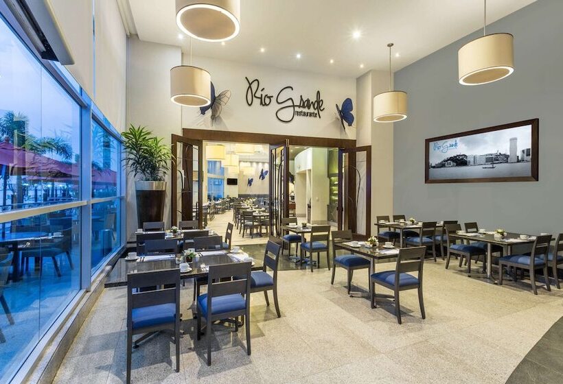 בית מלון כפרי Wyndham Guayaquil, Puerto Santa Ana