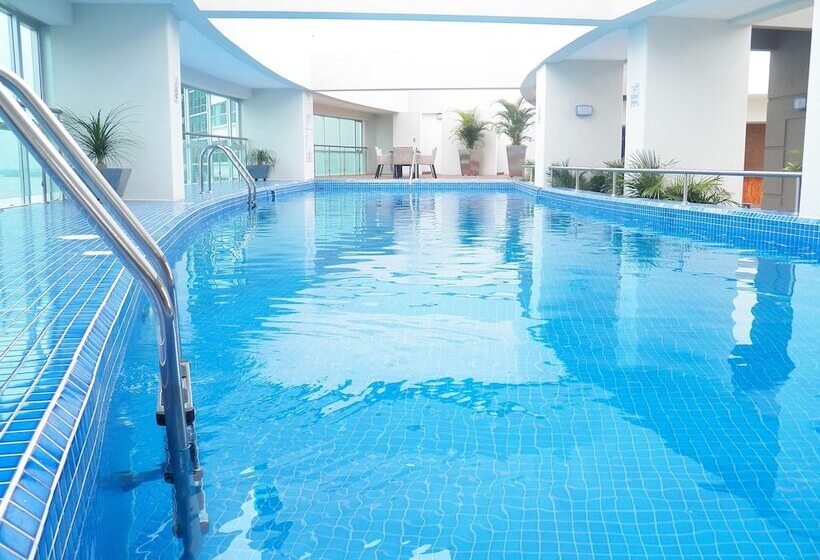 בית מלון כפרי Wyndham Guayaquil, Puerto Santa Ana