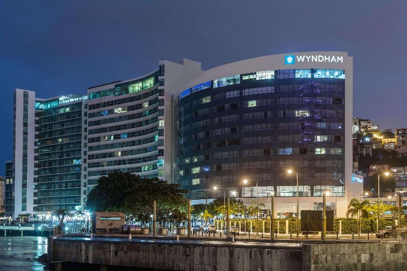 ホテル Wyndham Guayaquil, Puerto Santa Ana
