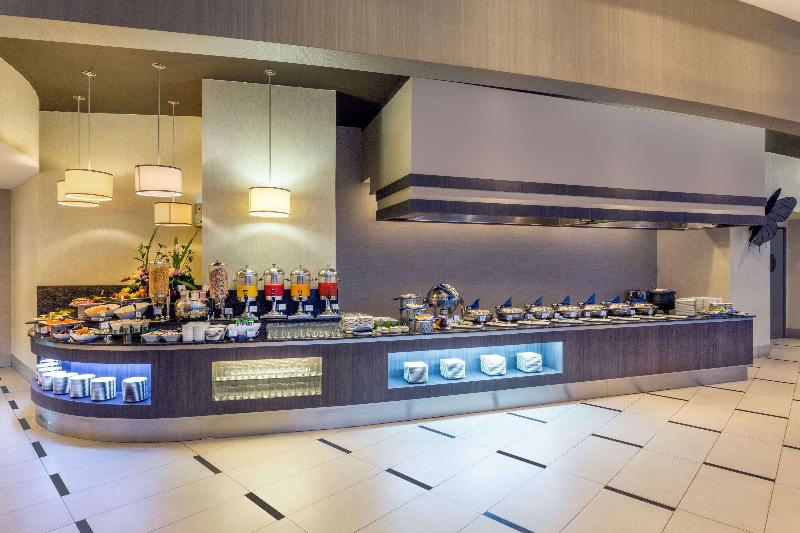 ホテル Wyndham Guayaquil, Puerto Santa Ana