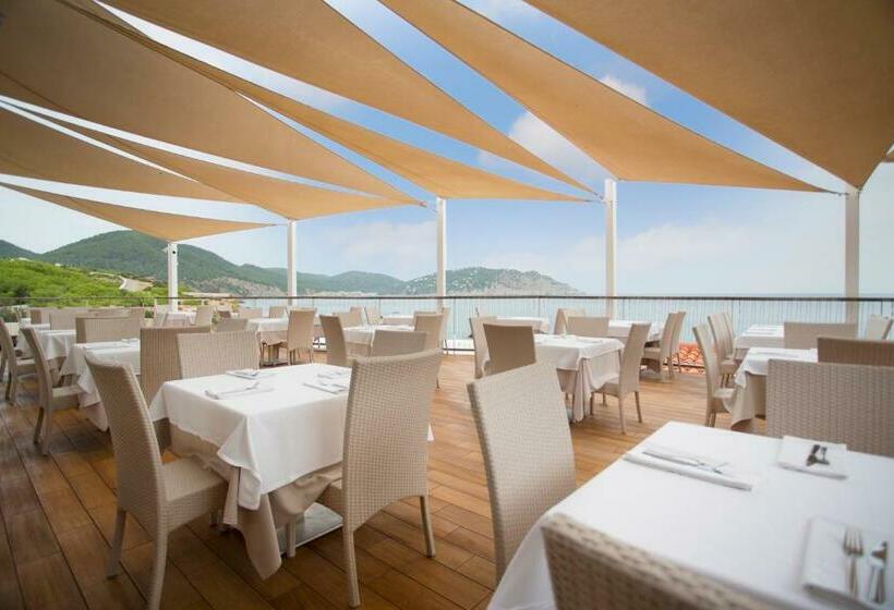 Invisa Hotel Club Cala Blanca