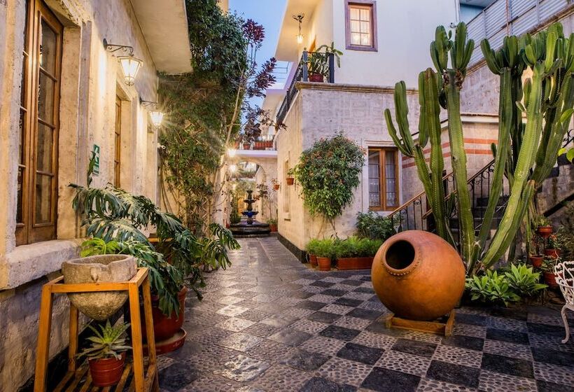 Majestad Hotel Boutique