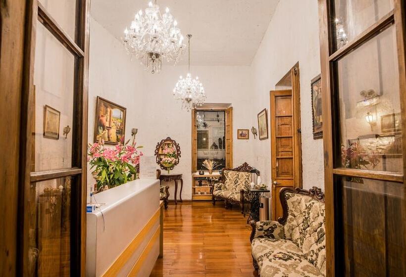 Majestad Hotel Boutique