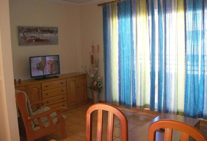 Apartamentos Par Tres   Oliva Nova