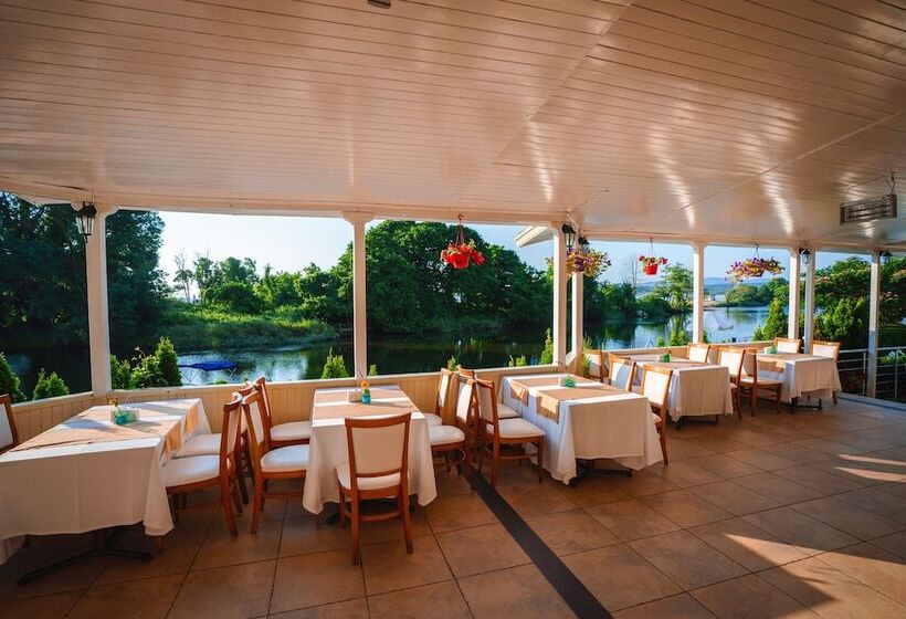 Perla Sun Beach Hotel All Inclusive