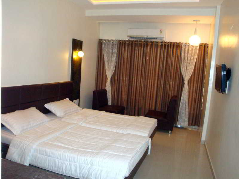Purohit S Hotel Raj