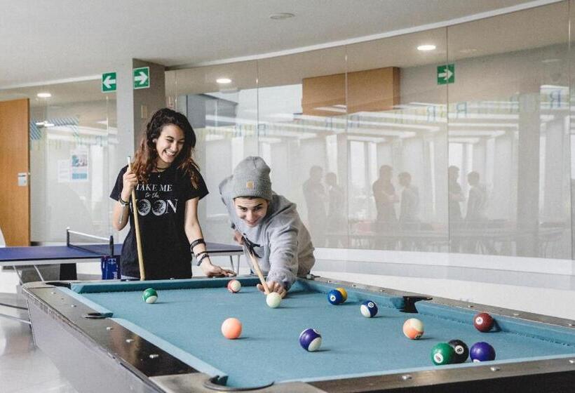 Residencia Universitaria O Castro