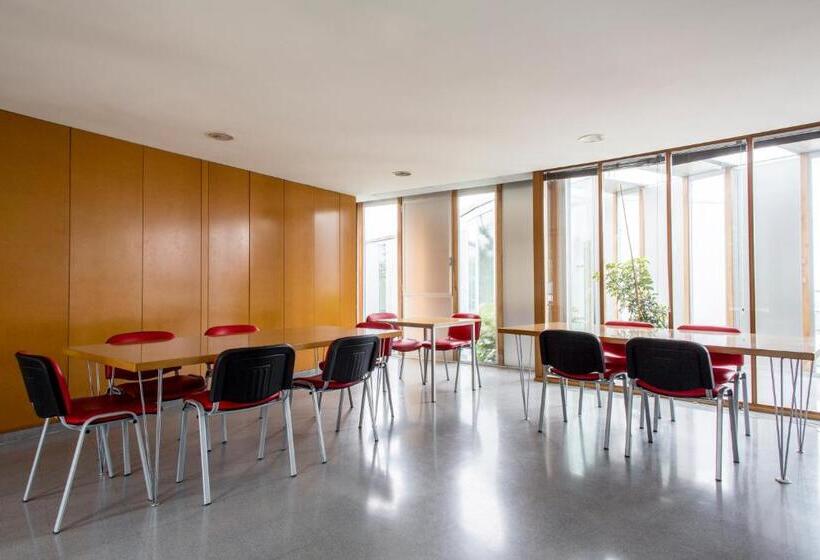 Residencia Universitaria O Castro