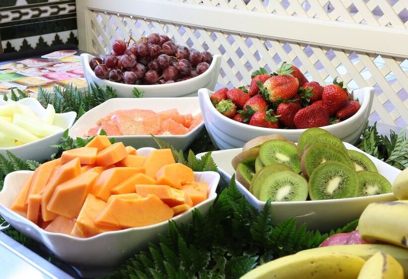 Beverly Hills Suites   Excel Hotels & Resorts