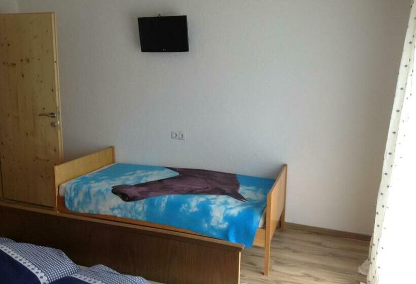 مبيت وإفطار Jausenstation Edelweiß