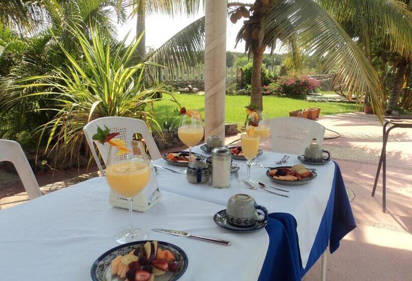 ベッドアンドブレックファースト Paradise Lagoon