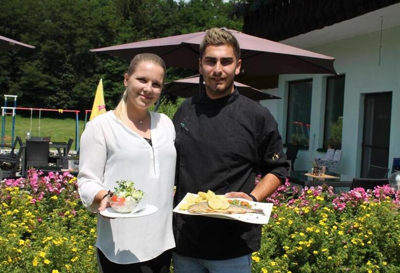 Пансион Gasthof Waldwirt