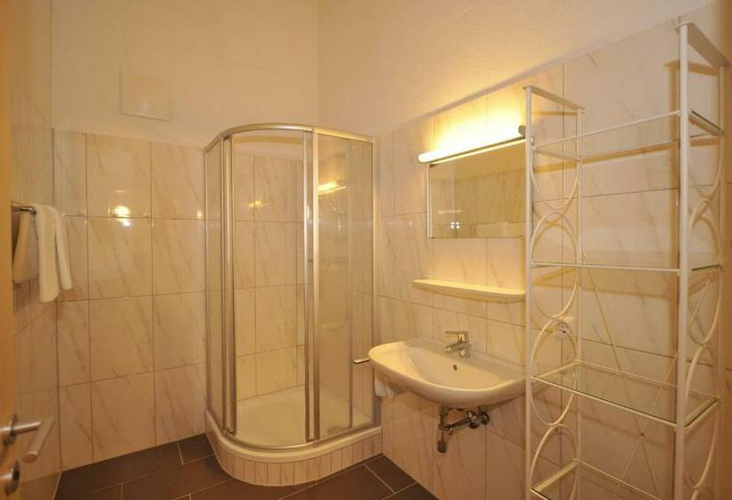 بنسيون Gästehaus Kastenhof