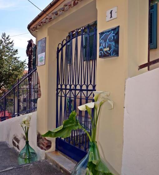 پانسیون Levante Blu