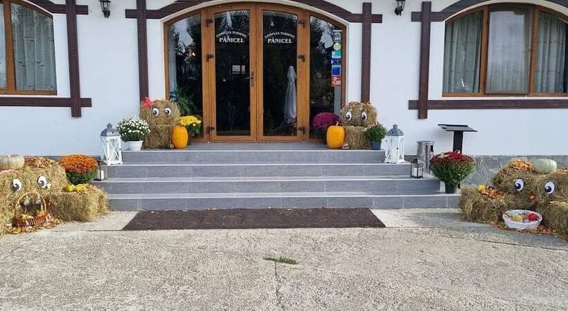 אתר נופש Complex Panicel