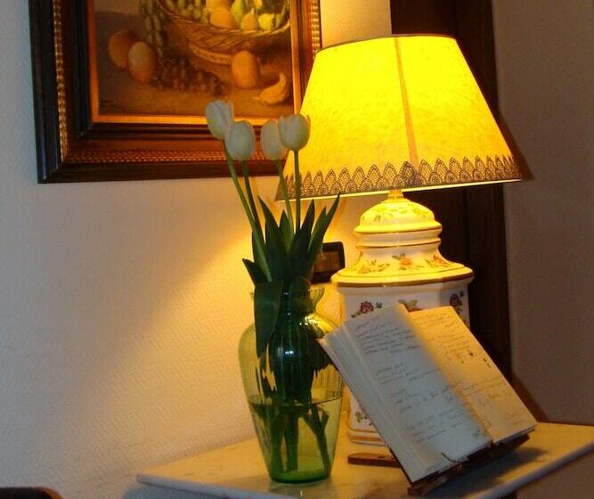 تختخواب و صبحانه Soggiorno Michelangelo