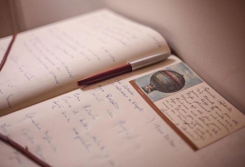 تختخواب و صبحانه A Teatro