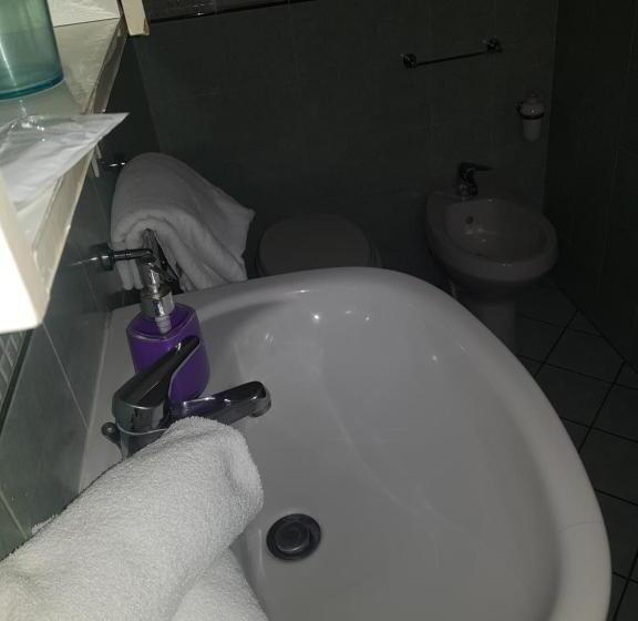 ベッドアンドブレックファースト Alenic