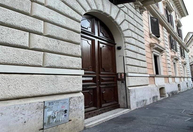 ベッドアンドブレックファースト Domus Avi   Guest House