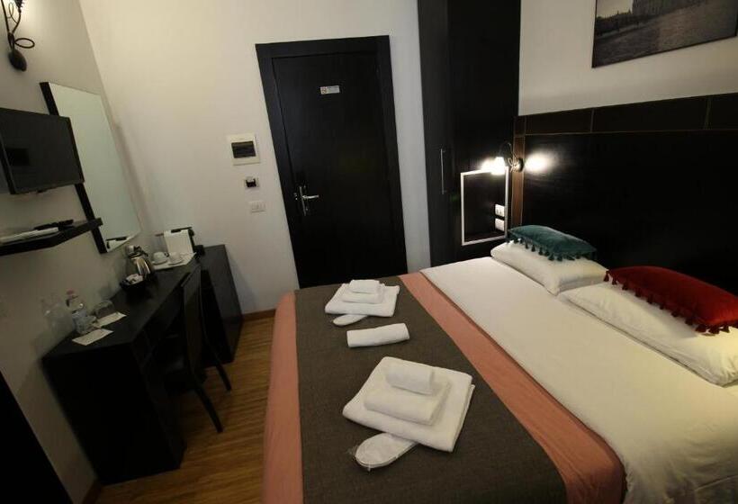 تختخواب و صبحانه Guest House Della Valle Roma