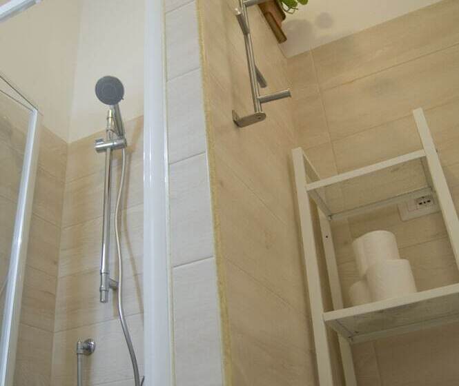 住宿加早餐  Martini Bed