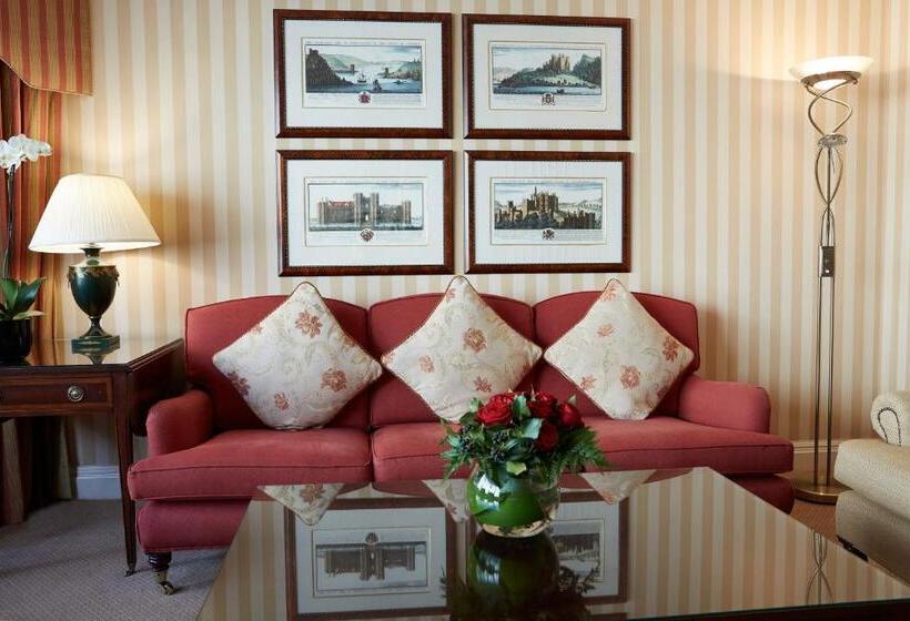 Cheval Thorney Court At Hyde Park