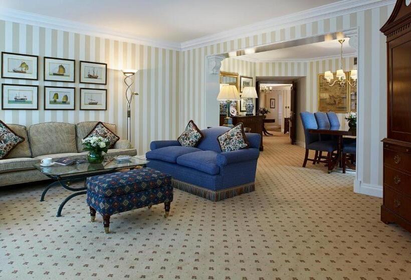 Cheval Thorney Court At Hyde Park