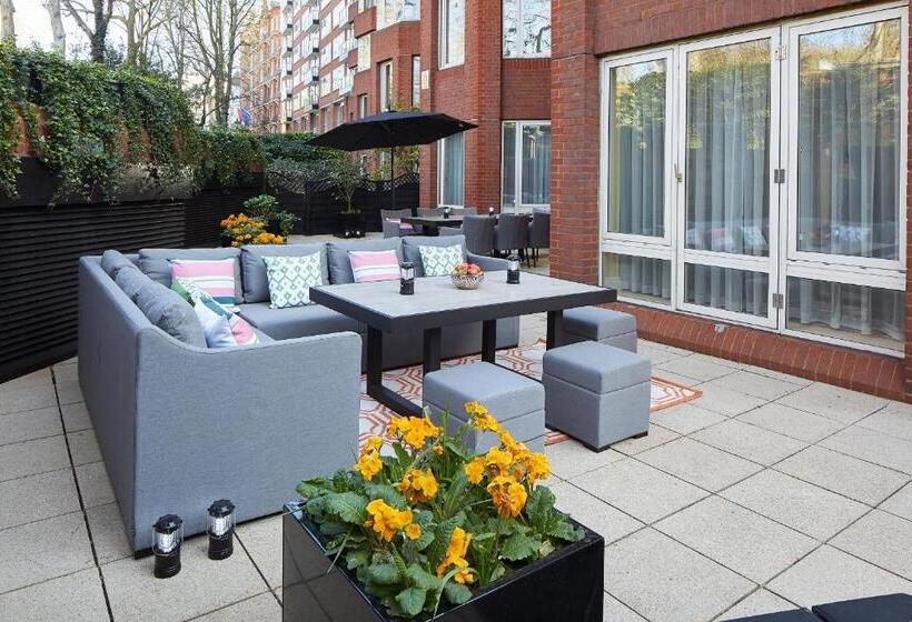 Cheval Thorney Court At Hyde Park