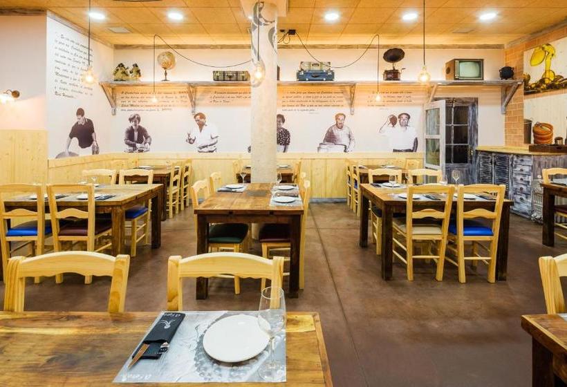 فندق فئة نجمة واحدة A Feira Posada