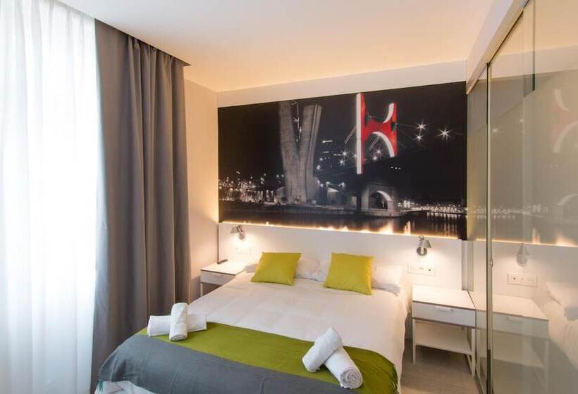פונדק Bilbao City Rooms
