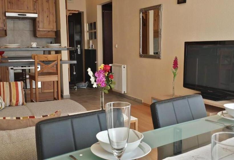 فندق فئة نجمة واحدة Garden House