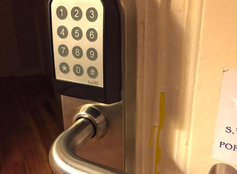 مسافرخانه Iturrienea Ostatua