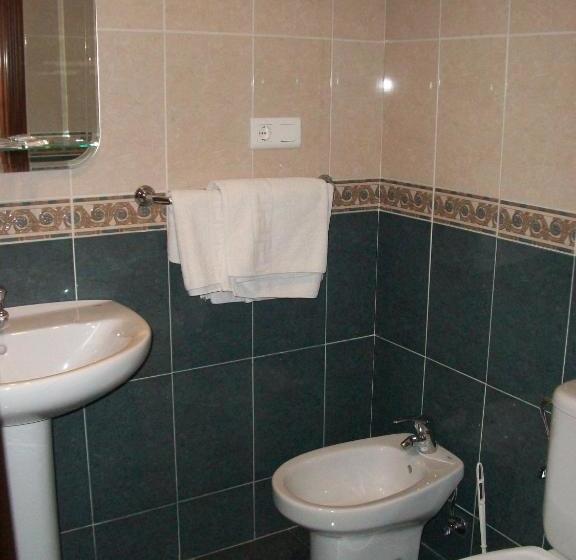 客栈  Pensión Paseo Real