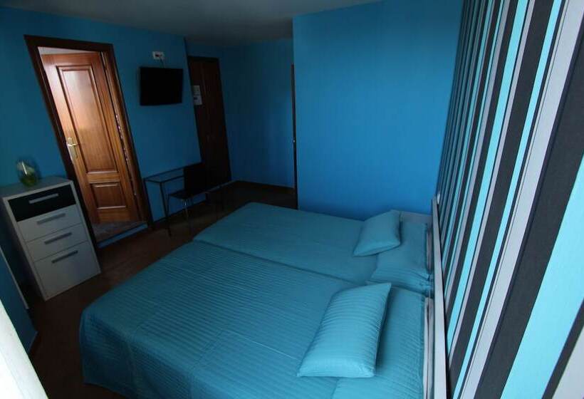 פונדק Pr Plaza De Galicia