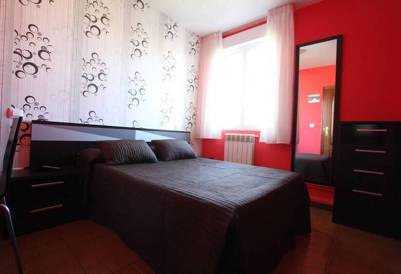 פונדק Pr Plaza De Galicia