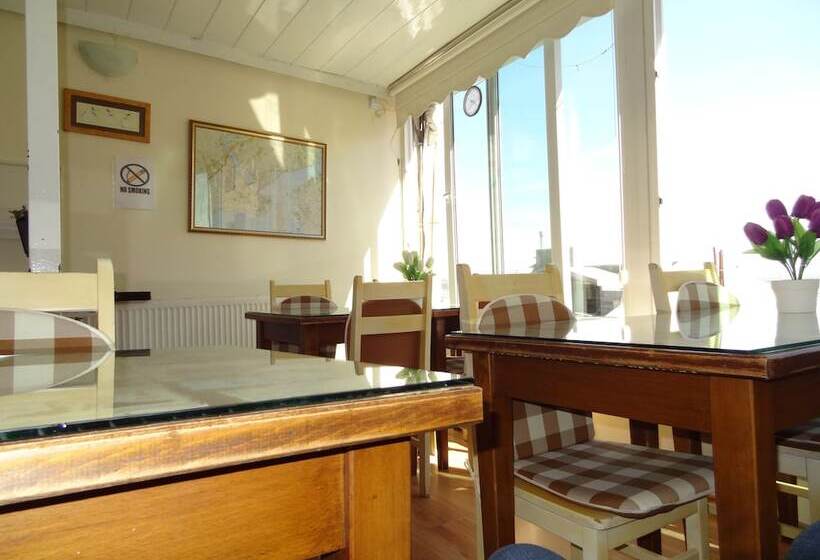 簡易ホテル Tulip Guesthouse