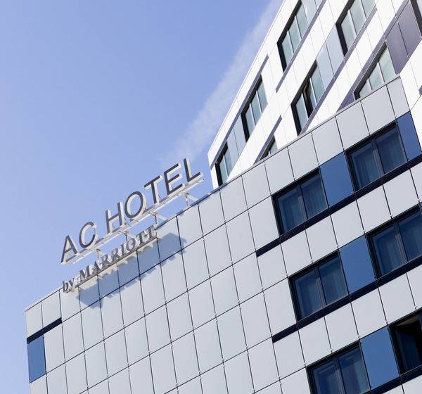 Ac Hotel Paris Porte Maillot By Marriott