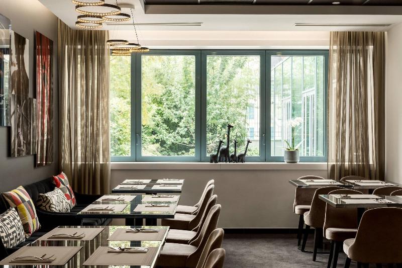 Ac Hotel Paris Porte Maillot By Marriott