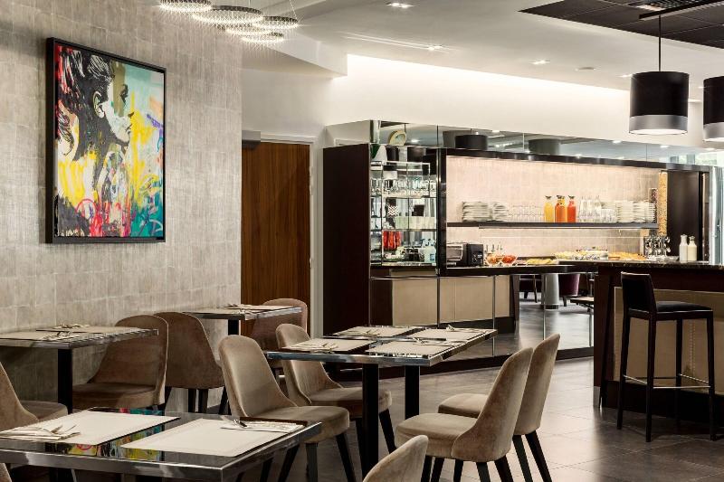 Ac Hotel Paris Porte Maillot By Marriott