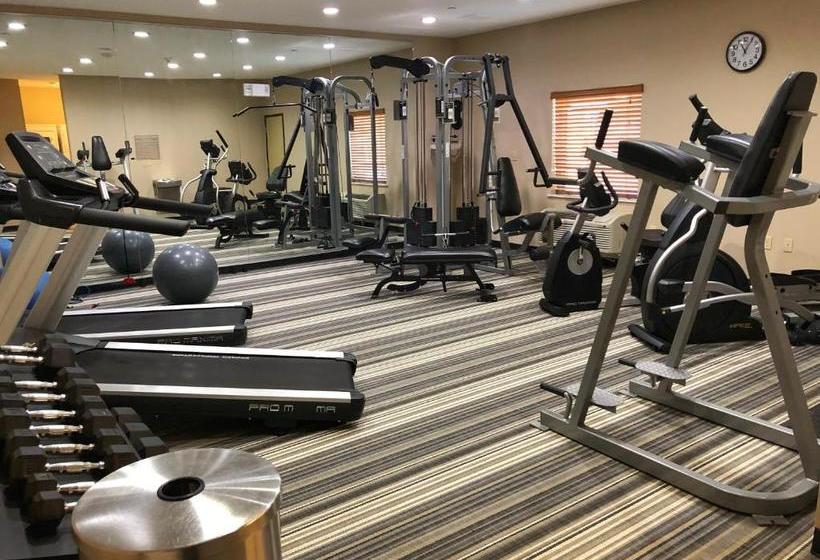 Отель Candlewood Suites Houma, An Ihg