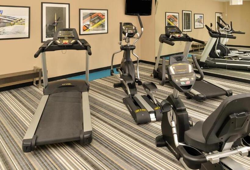 Отель Candlewood Suites Houma, An Ihg